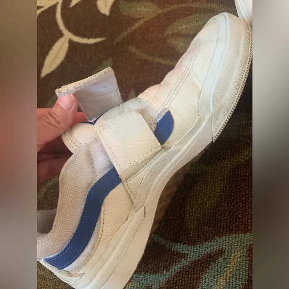 Mens 7.5 Vans Kyle Walker Pro 2 White and Blue Slip On  (Women’s size 9).