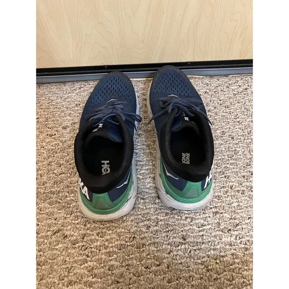 Mens Hoka Clifton 7 shoes