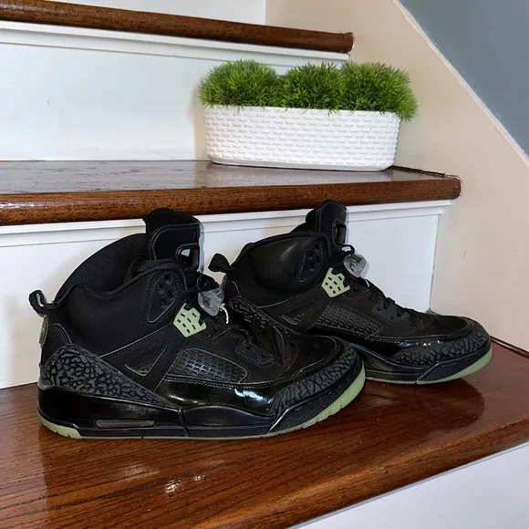 Men’s Nike Jordan Spizike 'Green Glow' Black Glow In The Dark Shoes Size 9