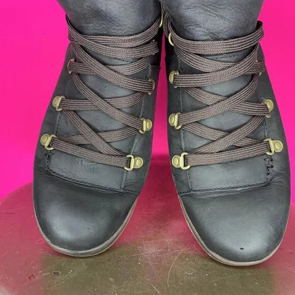Merrell Eventyr Bluff Waterproof Black Leather Lace-Up Lug Sole Boot Sz 6