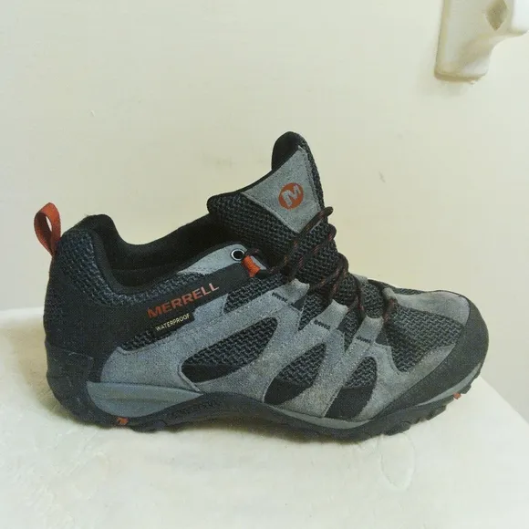 Merrell Men's Gray and Black Hiking Shoes J84279W Size 11 W