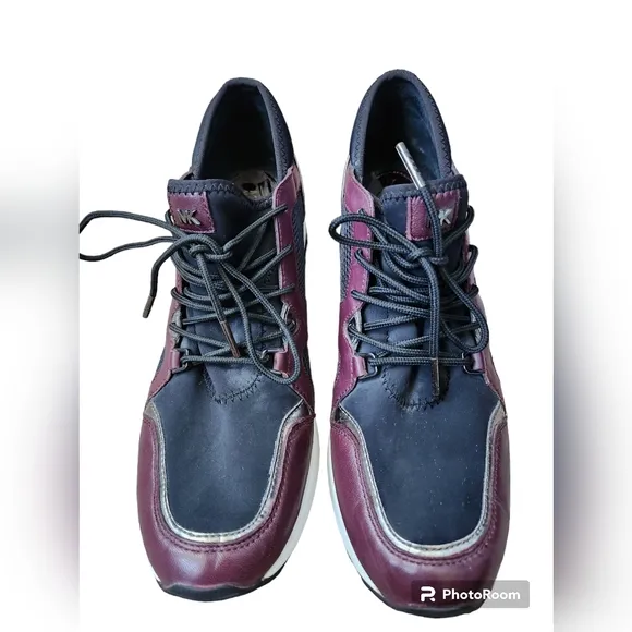 Michael Kors Wedge Trainer Mesh Sneakers Maroon Navy Size 9.5M.