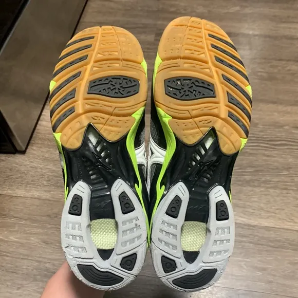 Mizuno Wave Bolt 3 Shoes