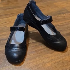 Naot Kirei Black Mary Jane Shoes