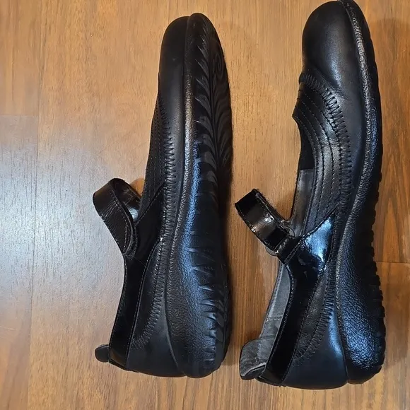 Naot Kirei Black Mary Jane Shoes