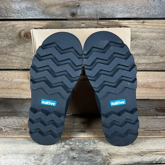 Native Kensington Treklite - Jiffy Black - C13 - New in box