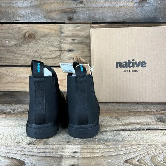 Native Kensington Treklite - Jiffy Black - C13 - New in box