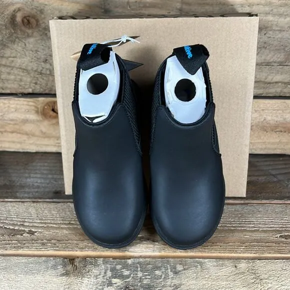 Native Kensington Treklite - Jiffy Black - C8 - New in box