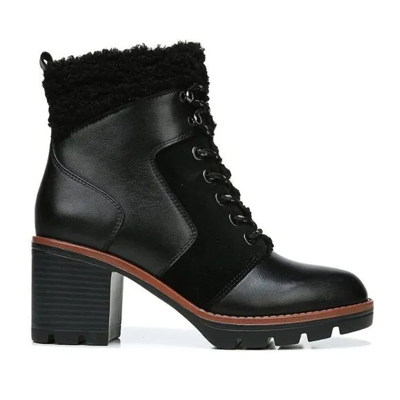 Naturalizer Val Waterproof Ankle Boot