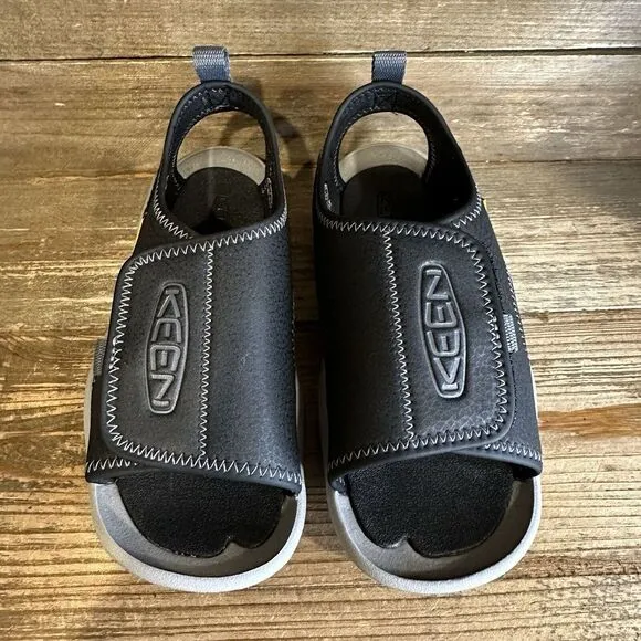 New $55 Little Kids Keen Knotch River‎ Outdoor Water Shoes Sandals Size 13 C