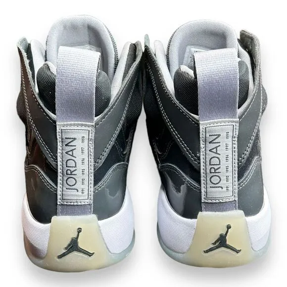 New Air Jordan Womans Jumpman Two Trey Black Cement Grey Size 11 DR9631-003