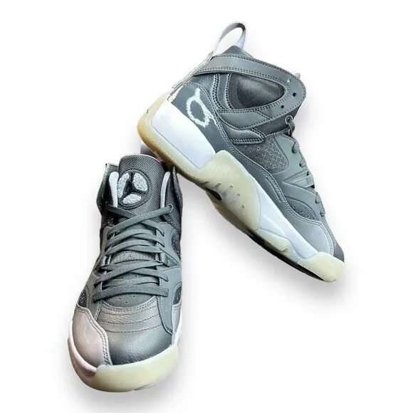 New Air Jordan Womans Jumpman Two Trey Black Cement Grey Size 11 DR9631-003