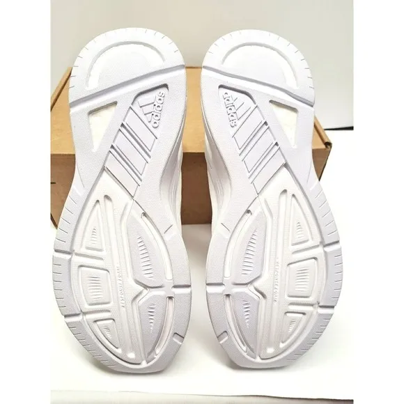 NEW AUTHENTIC ADIDAS RESPONSE SUPER  SHOES US 8 Boost
