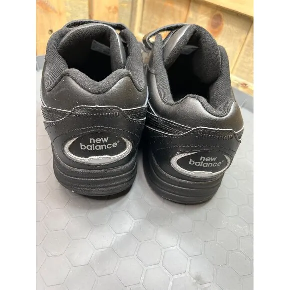 New Balance 577 Mens Walking Shoes 11 US 4E Wide Hook &amp; Loop Straps Black Leathe