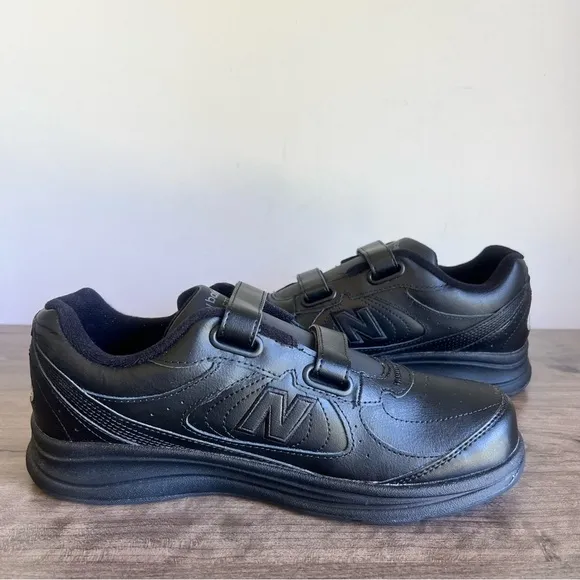 New Balance 577V1 Men's Triple Black Walking Shoe Size 8 SKU#24717