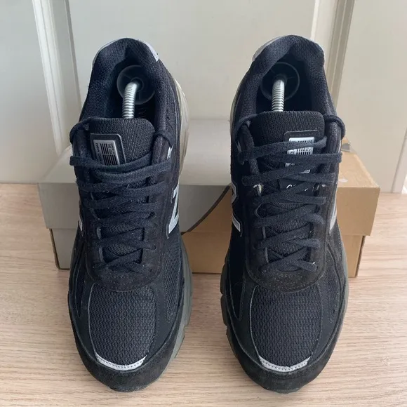 New Balance 990 Made in USA Black Sneakers- Men 8