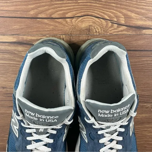 New Balance 993 Blue Suede Sneakers Men’s Size 11.5 2E Vintage Shoes Dad Shoes