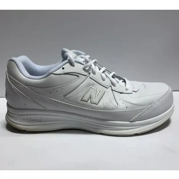 New Balance Men’s 577V1 White Walking Shoes, Size 10.5 Wide