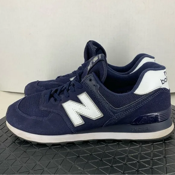 New Balance Sneakers Men Size 9.5 Classic Core 574 Shoes Blue Suede Leather