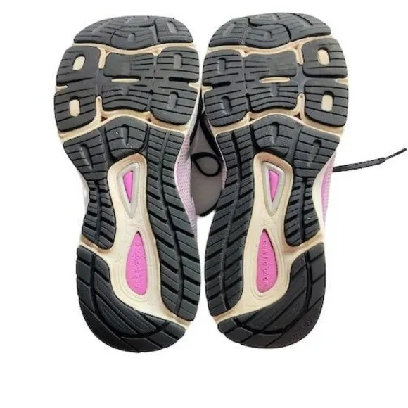 New Balance Women's 880v9 Running Shoes