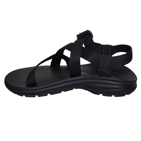 New Chaco Z/volv sandals black strappy water resistant comfort outdoor hiking