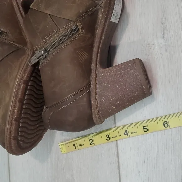 NEW Clarks Women Comfort Sashlin Fiona Ankle Leather Nubuck Boots shoes sz 9W