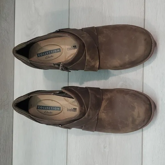 NEW Clarks Women Comfort Sashlin Fiona Ankle Leather Nubuck Boots shoes sz 9W