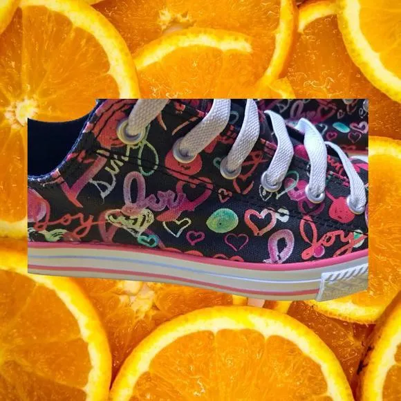 New Converse All Star Graffiti Shoes Size 6‎ Junior