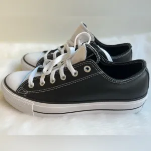New! CONVERSE Chuck Taylor All Star Lift Platform Unisex Shoes. Black Leather
