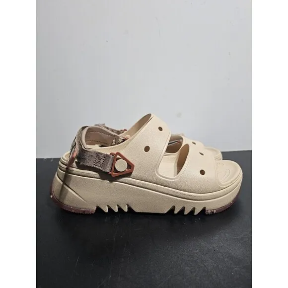 New Crocs Classic Hiker Xscape Sandals vanilla Men's 8 Women's 10