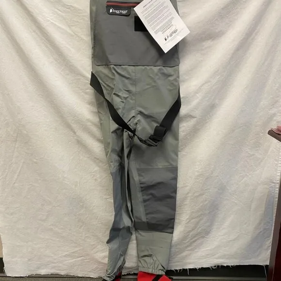 NEW FROGG TOGGS Youth Hellbender Pro Stockingfoot Chest Wader Grey Size L