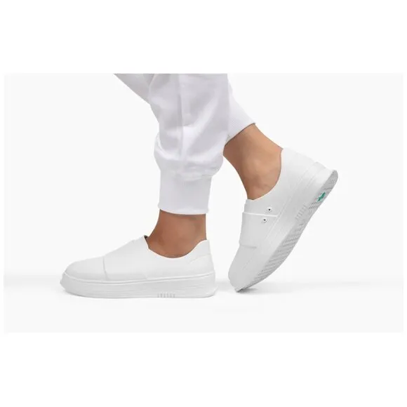 NEW Gales Frontline Ultra Comfort White PPE Nursing Shoes Size 8 Men's Unisex