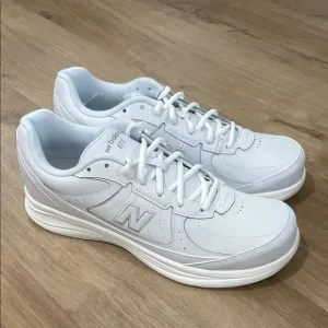 NEW Men’s New Balance 577 Walking Shoes