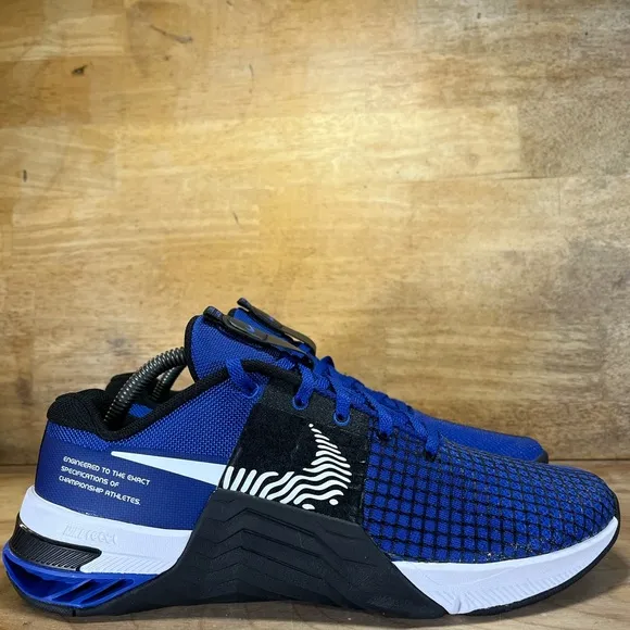 NEW Nike Metcon 8 Womens Size 10.5 Training Shoes Sneakers Blue Black DO9328-400