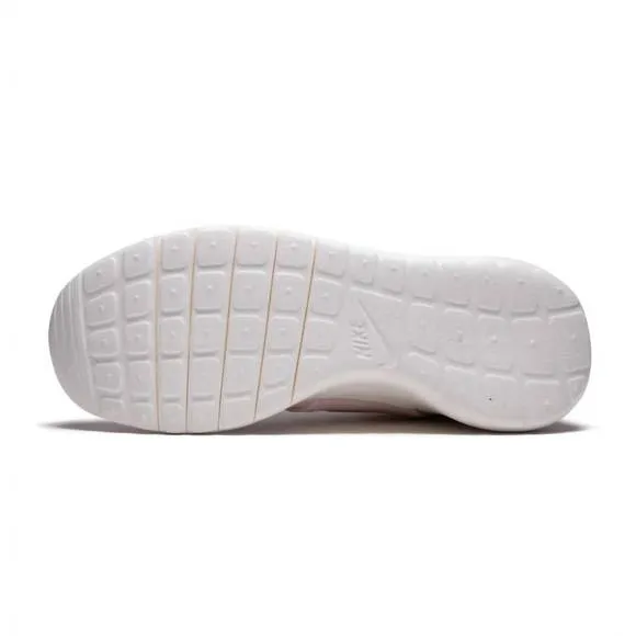 NEW NIKE youth roshe one shoes in arctic pink/sail