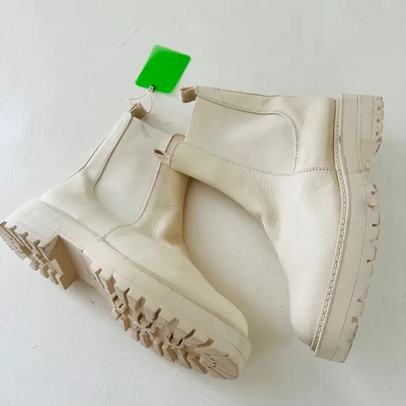 NEW Sam Edelman Modern Ivory Laguna Women's Chelsea Boots Size 9.5W Waterproof