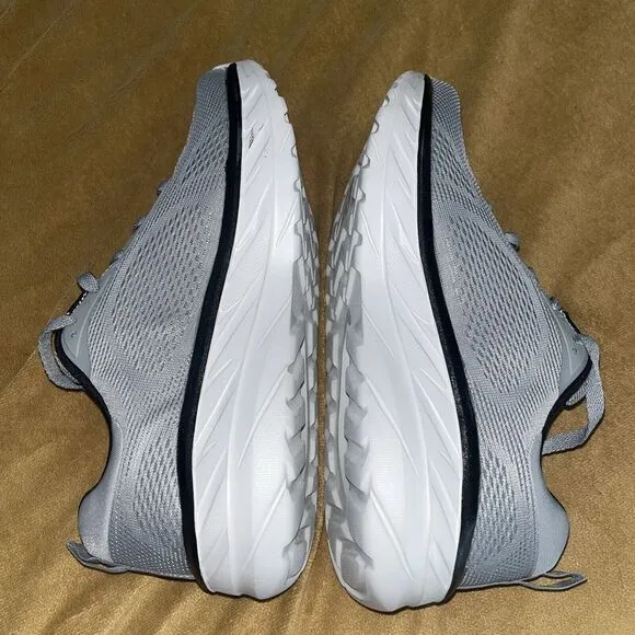 New Skechers Men's D'Lux Ultra Sneaker Shoe Premium Cushion Style 16943S w/ Box‎