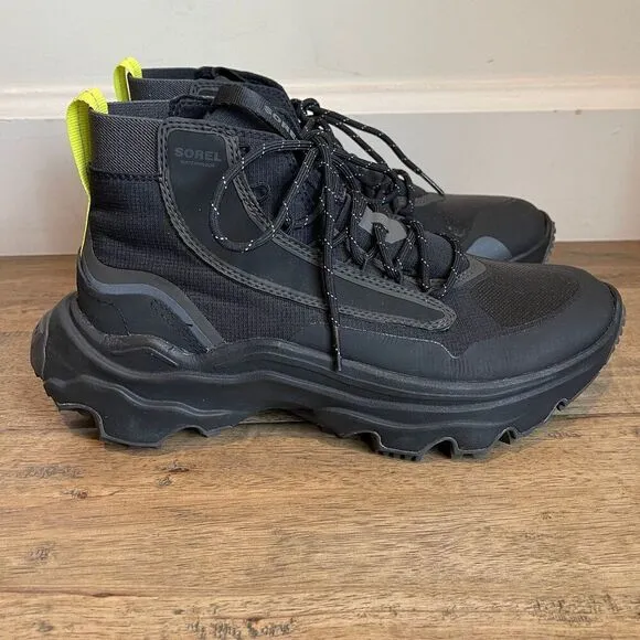 NEW Sorel Kinetic Breakthru venture sneakers in jet black size 9