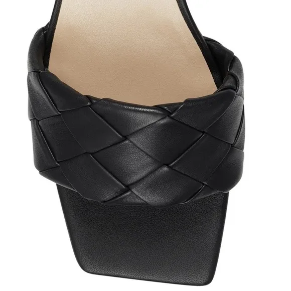 NEW! Vince Camuto Semtera Black Leather Block Heel Sandal - Size 10