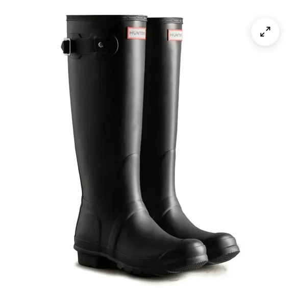 New without tags- Hunter Black Women's Winter &amp; Rain Boots