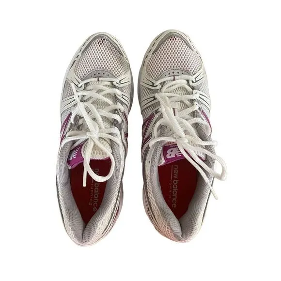 New Balance Womens White Pink Lace Up Running Comfort Athletic Shoes Size 9