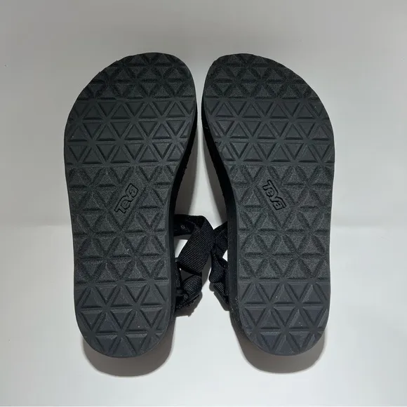 [NEW/BNIB] Teva Black Flatform Platform Universal Sandals - US 7 / EU 38 / UK 5