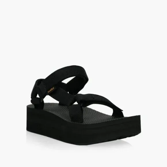 [NEW/BNIB] Teva Black Flatform Platform Universal Sandals - US 7 / EU 38 / UK 5
