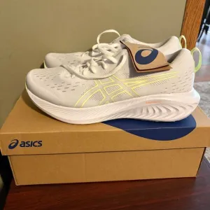 NIB ASICS gel-excite 10 women’s white cool matcha shoes sneakers walking running