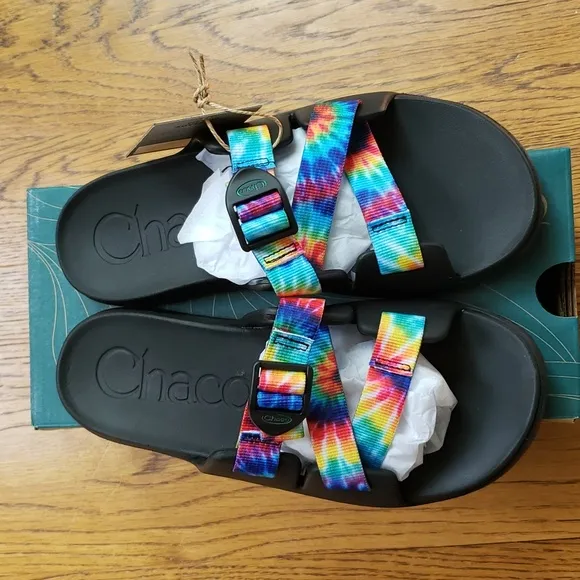 NIB Chaco Chillos Slide Sandal In Black Rainbow Tie Dye Kids Size 5