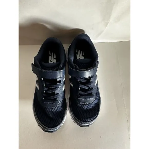 NIB New Balance 680 Running Shoes Navy Kids Size 1.5 Lace Up Strap Sports Jog