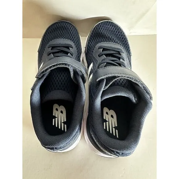 NIB New Balance 680 Running Shoes Navy Kids Size 1.5 Lace Up Strap Sports Jog