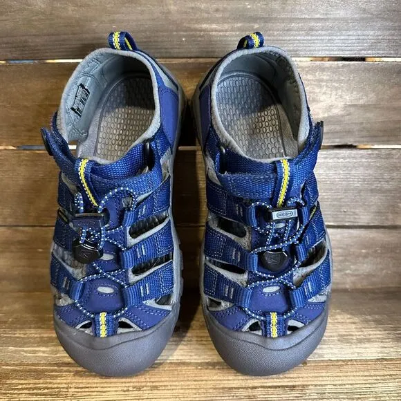 NIB New Big Kids Keen Newport H2 Blue Strappy Outdoor Shoes Sandals Size‎ 3 Y