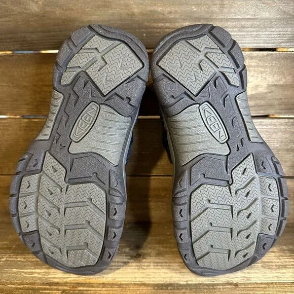 NIB New Big Kids Keen Newport H2 Blue Strappy Outdoor Shoes Sandals Size‎ 3 Y