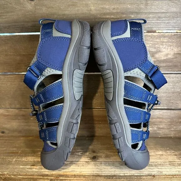NIB New Big‎ Kids Keen Newport H2 Blue Strappy Outdoor Shoes Sandals Size 4 Y